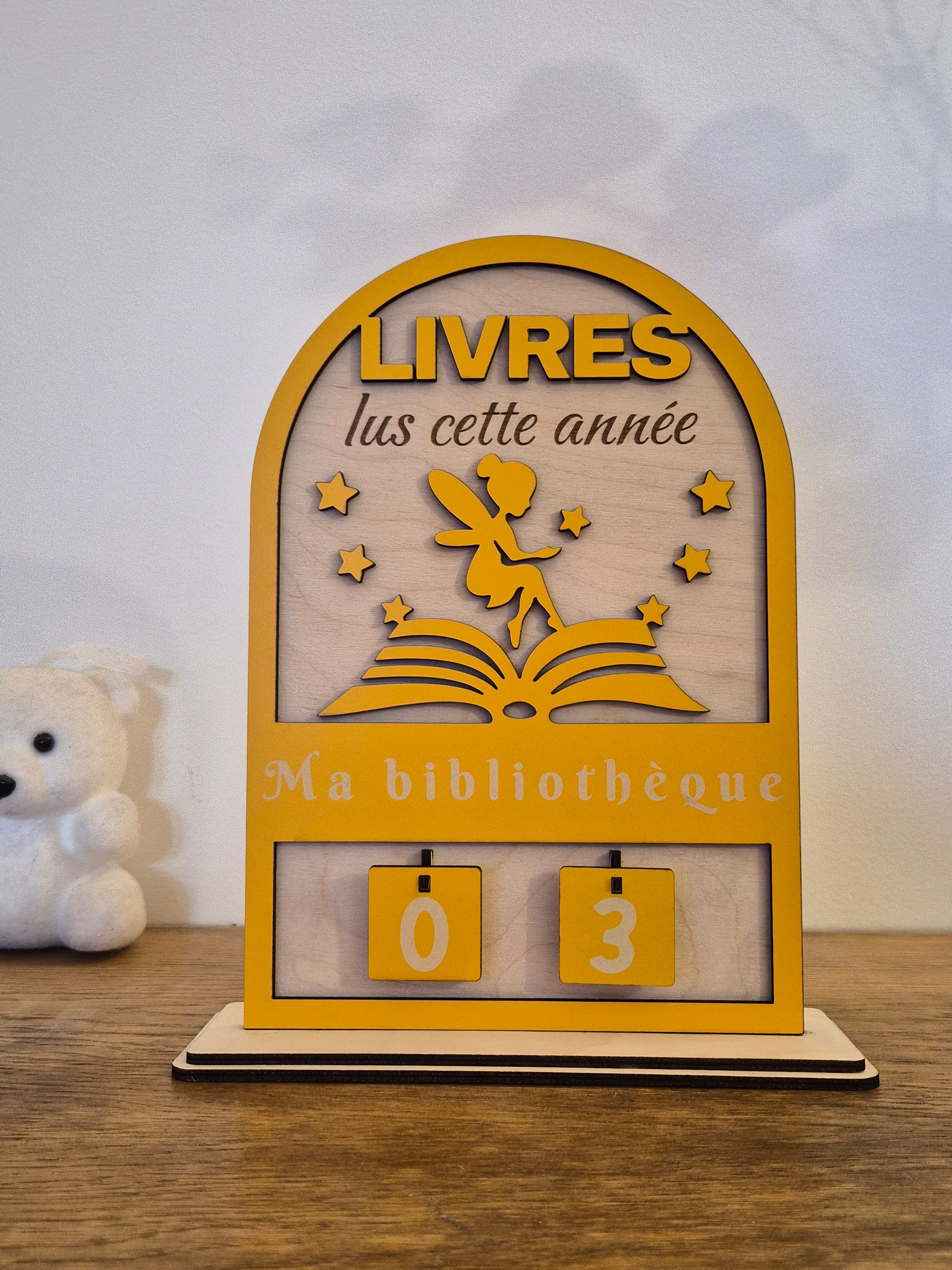 Tableau artisanal pour créatrices, suivi des commandes annuelles par départements, bois découpé.